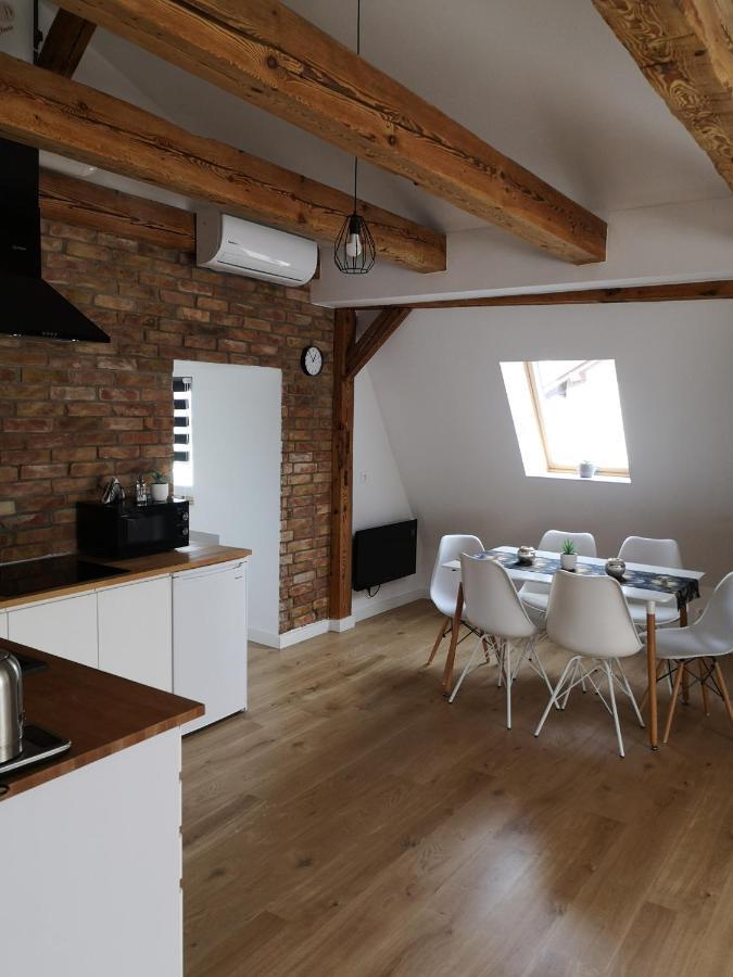 Appartement Apartament Attic à Miedzyzdroje Extérieur photo